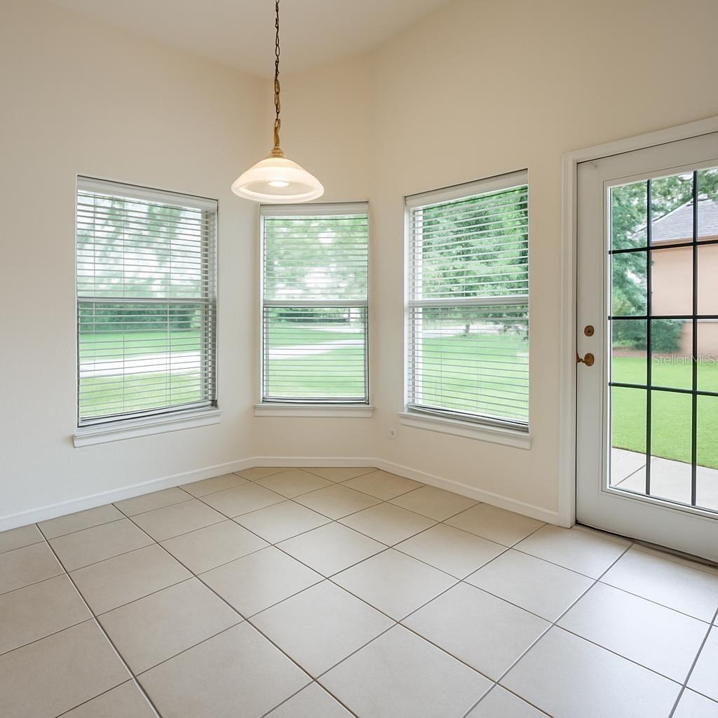 Image 9 of 23 For 1397 Holly Glen Run