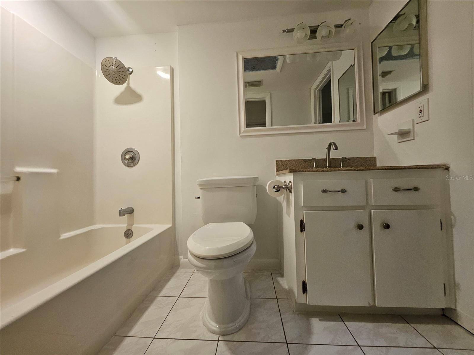 Image 28 of 52 For 2815 Fieldcrest Court