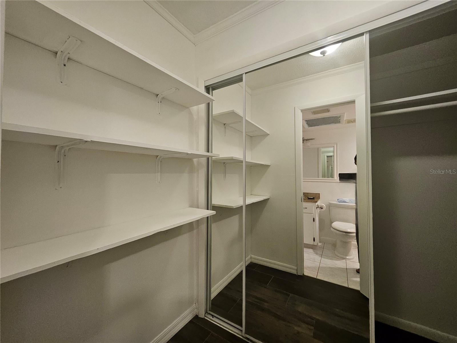 Image 30 of 52 For 2815 Fieldcrest Court