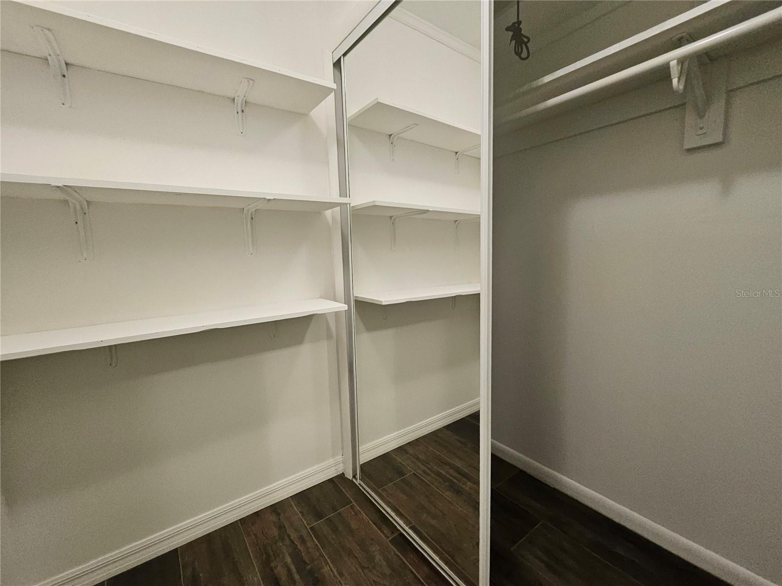 Image 31 of 52 For 2815 Fieldcrest Court