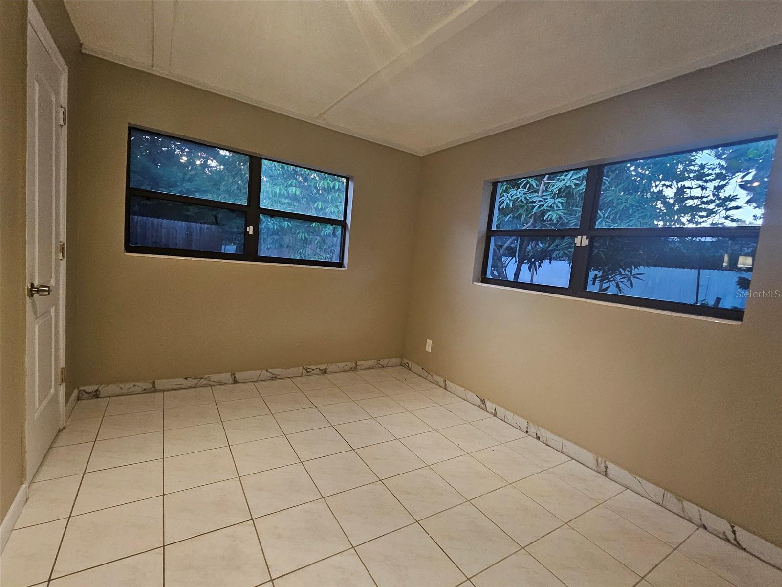 Image 35 of 52 For 2815 Fieldcrest Court