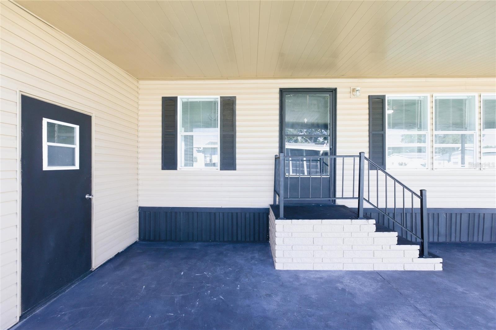 Details for 438 Perch Place, LAKELAND, FL 33801