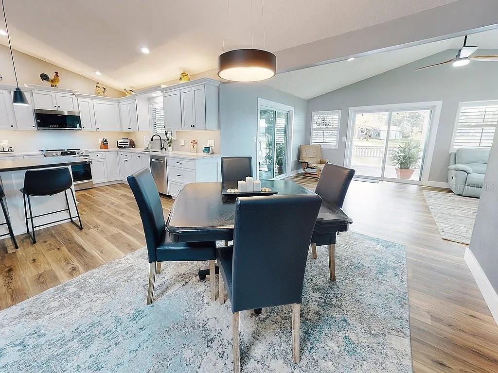 Image 13 of 41 For 808 Soft Pine Court