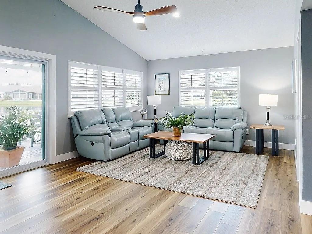 Image 19 of 41 For 808 Soft Pine Court