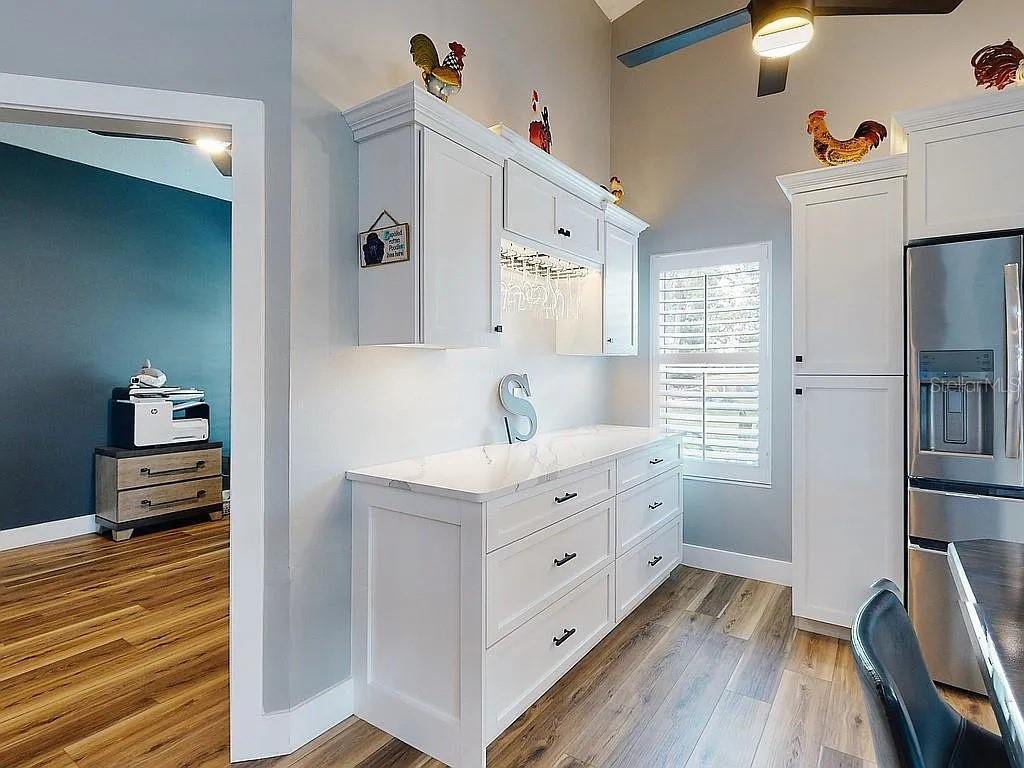 Image 26 of 41 For 808 Soft Pine Court