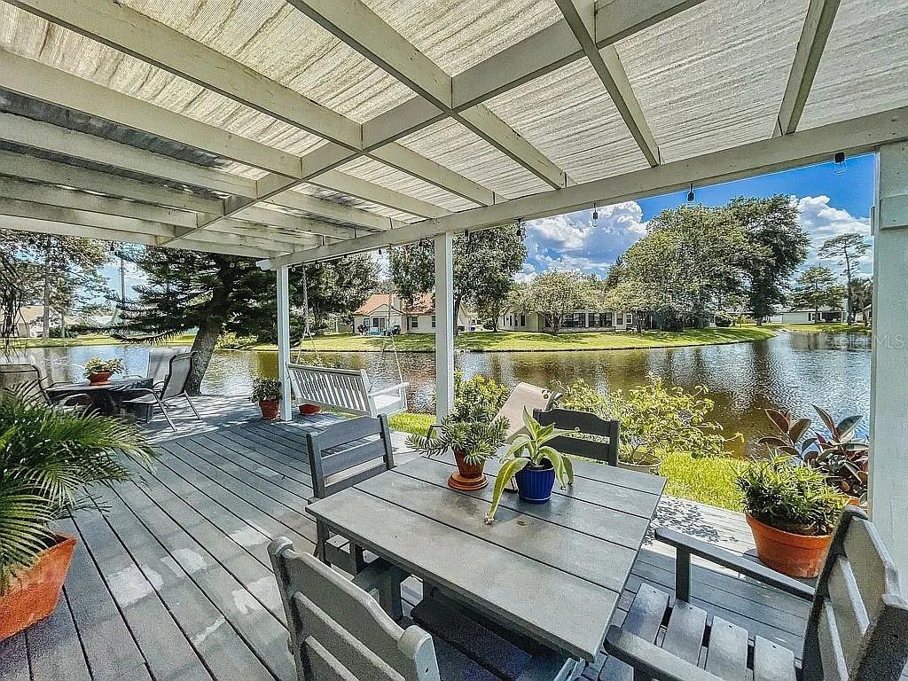 Image 37 of 41 For 808 Soft Pine Court