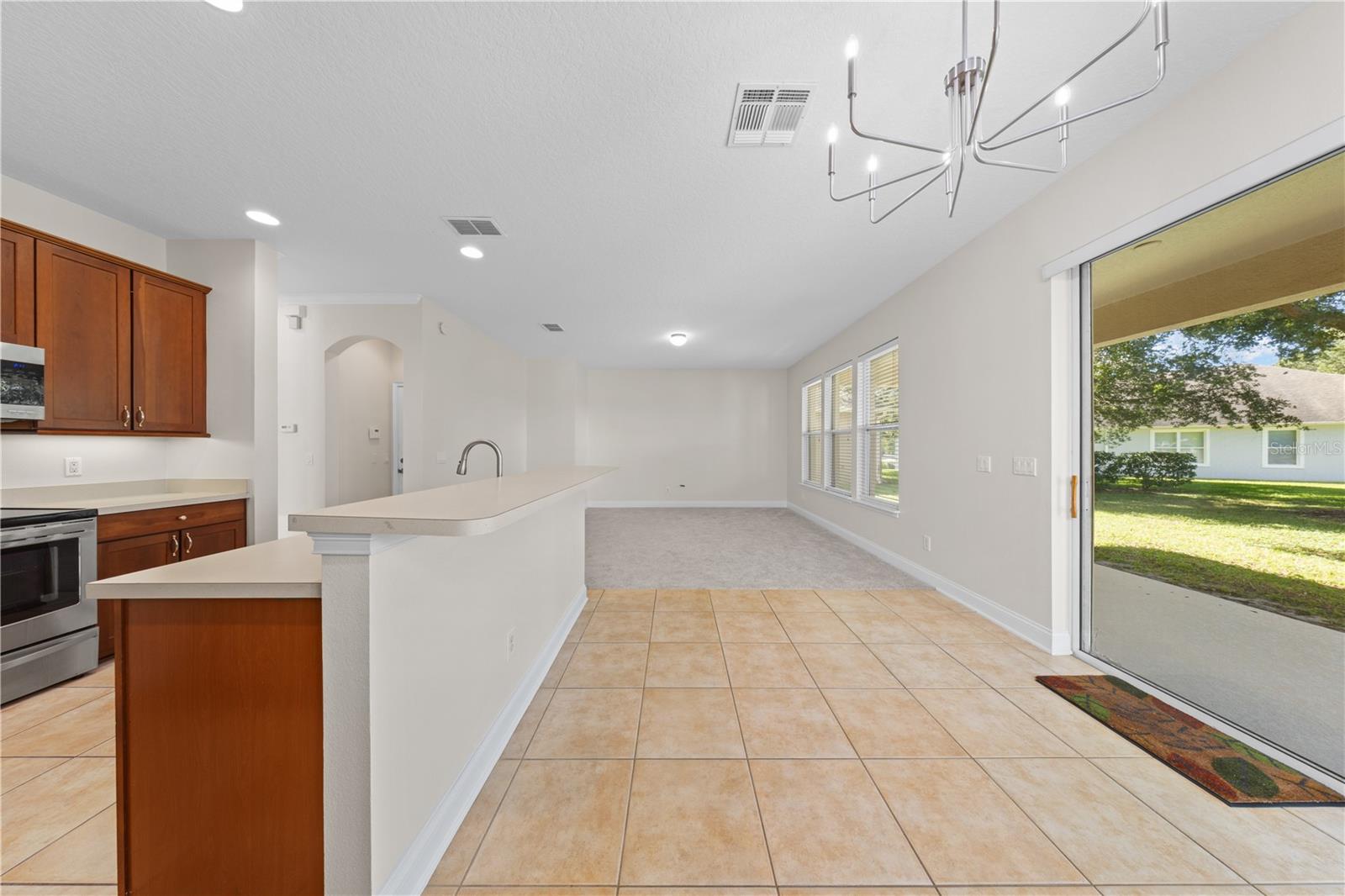 Image 13 of 50 For 7224 Halton Court