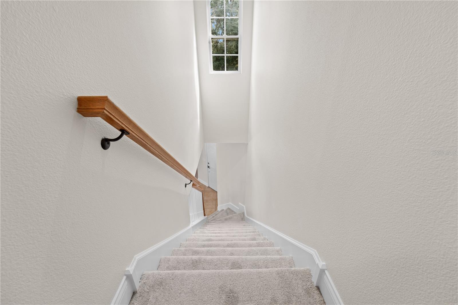 Image 15 of 50 For 7224 Halton Court