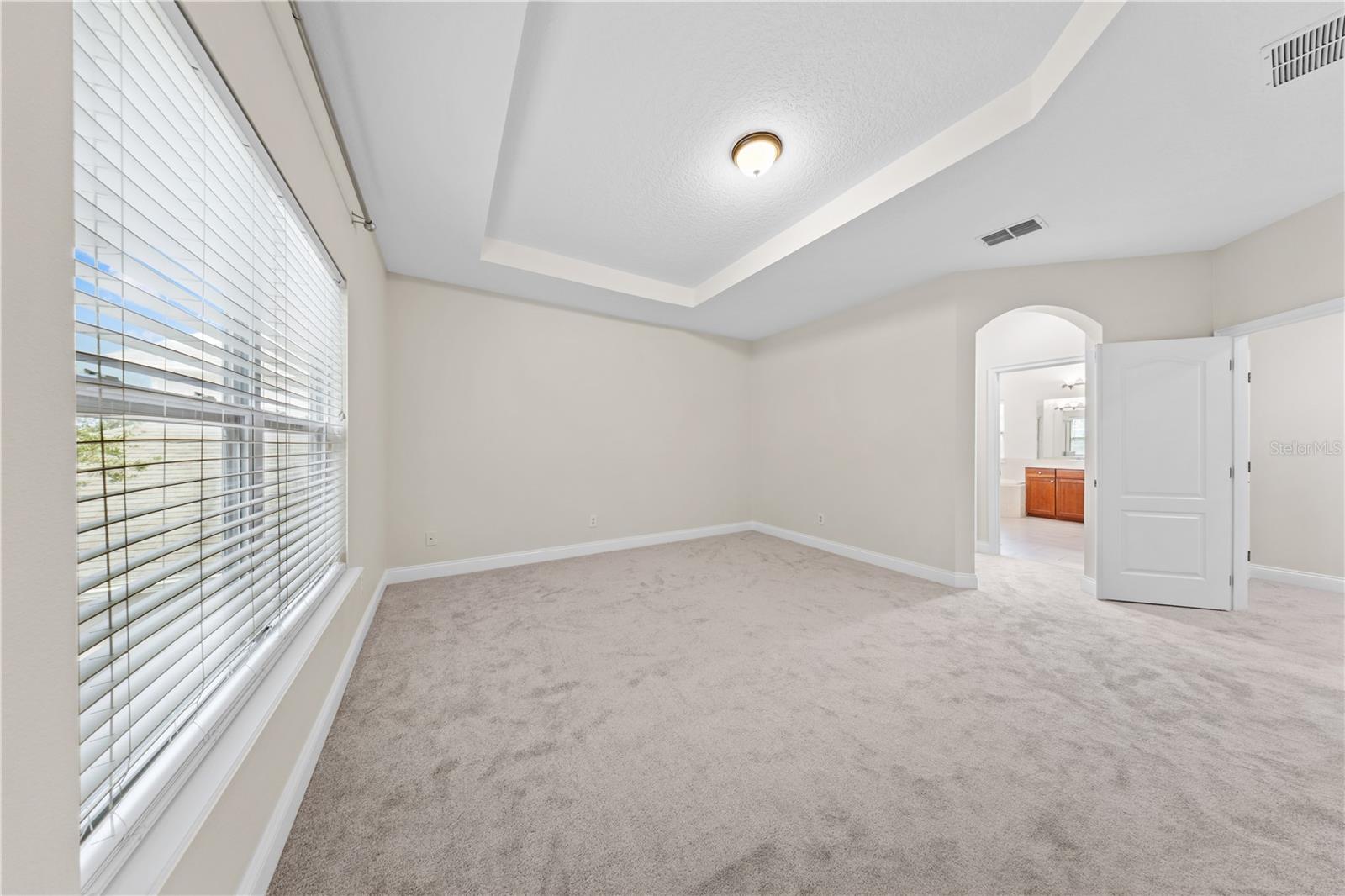 Image 19 of 50 For 7224 Halton Court