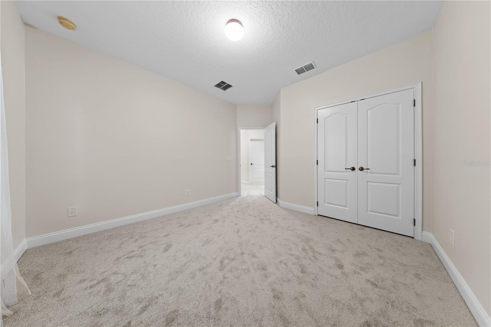 Image 33 of 50 For 7224 Halton Court