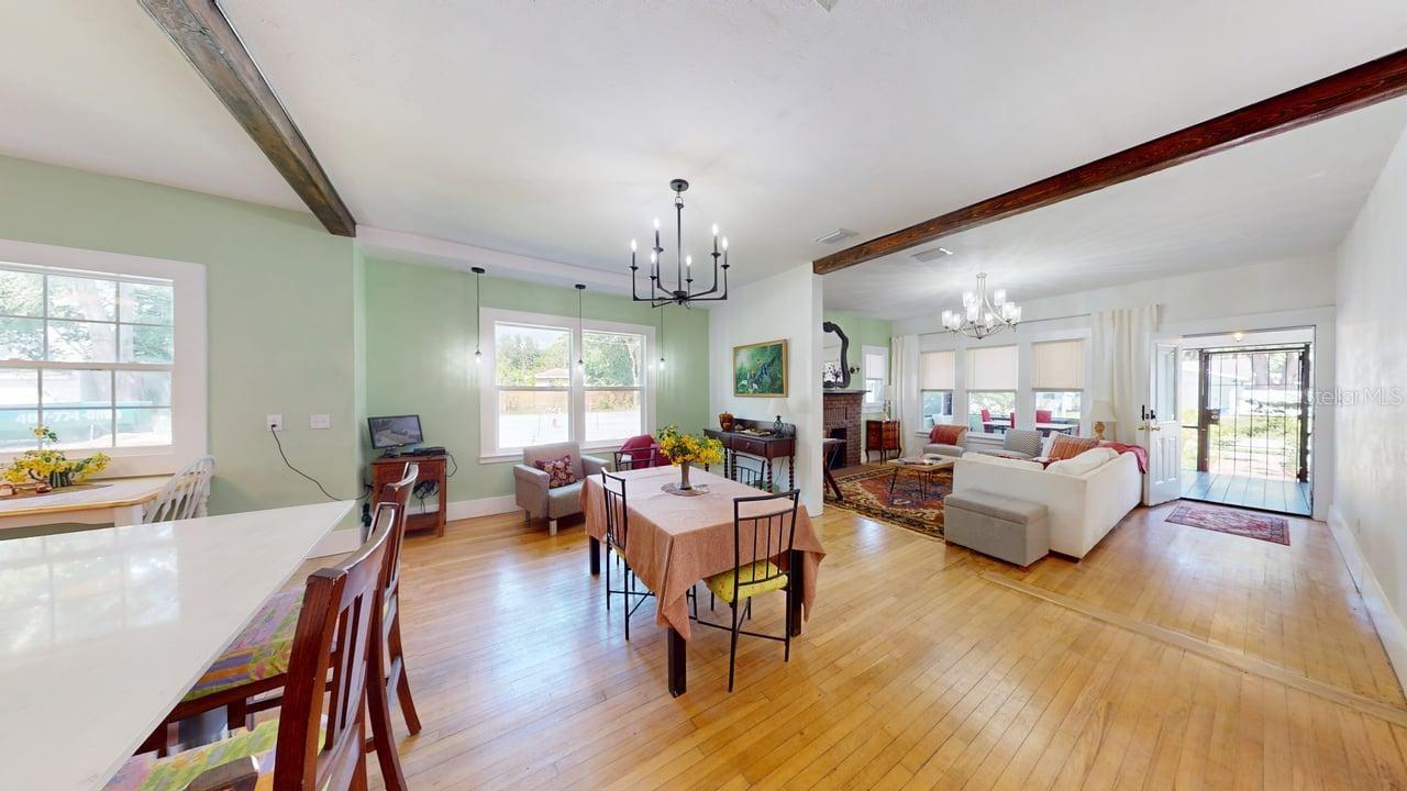 Image 21 of 40 For 2010 Maple Avenue