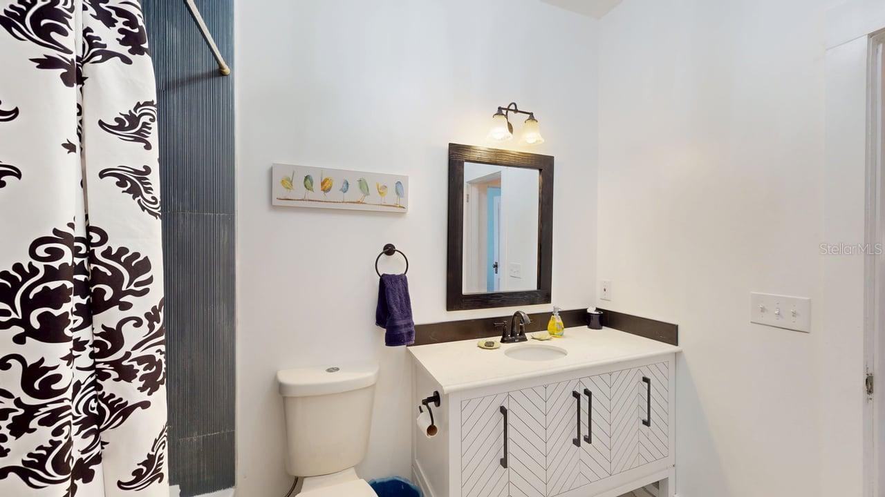 Image 30 of 40 For 2010 Maple Avenue