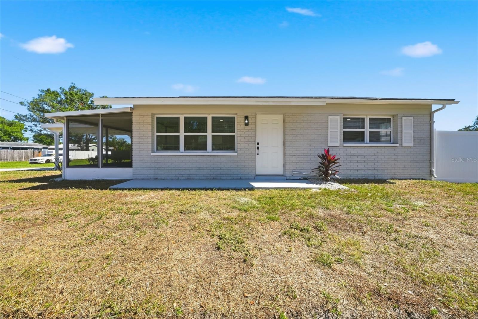 Details for 301 58th Street N, ST PETERSBURG, FL 33710