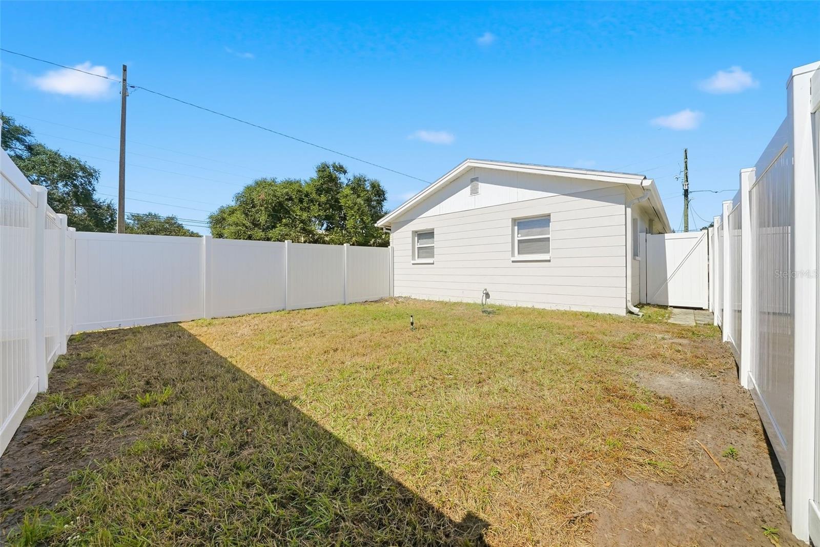 Image 23 of 29 For 301 58th Street N