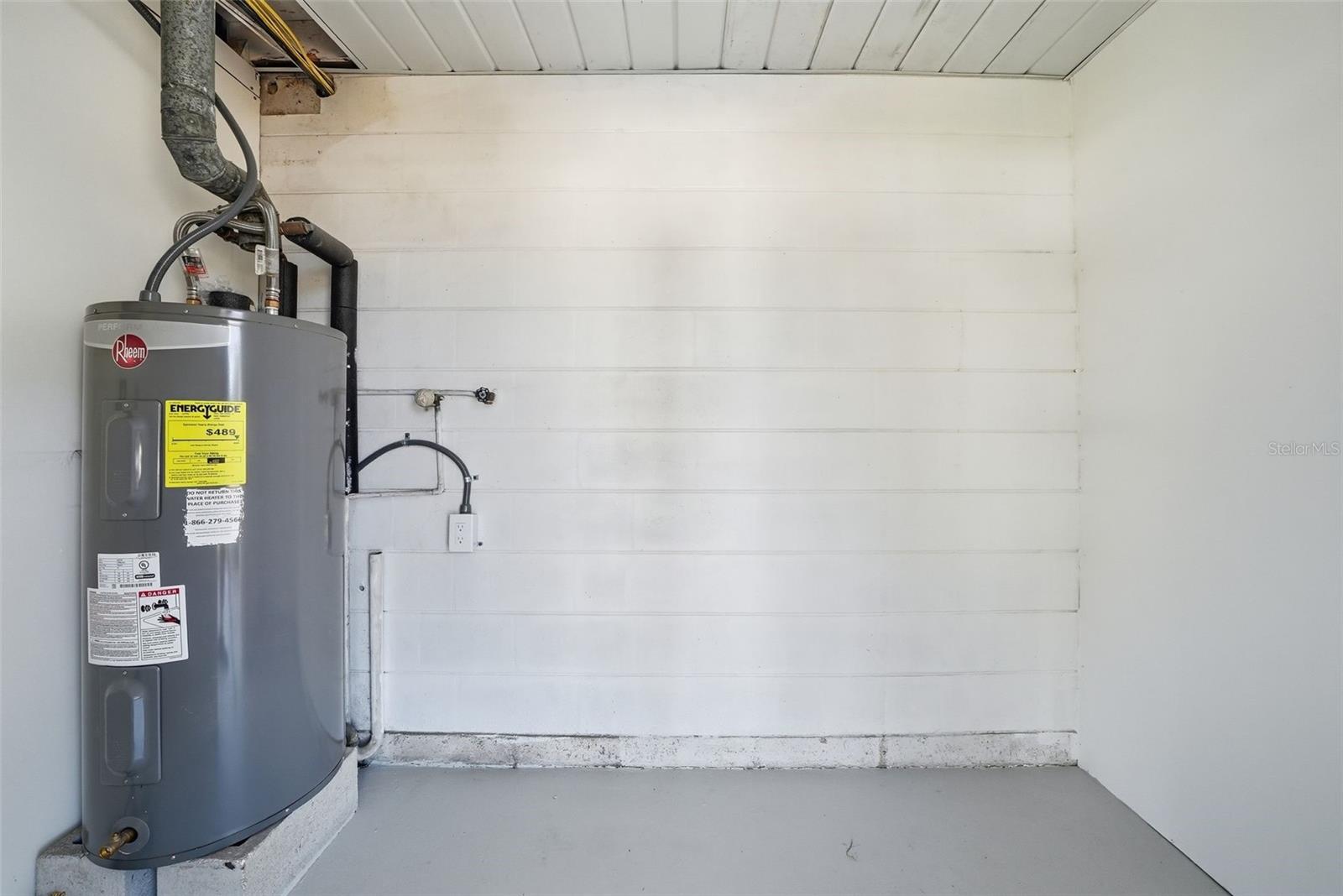 Image 28 of 29 For 301 58th Street N