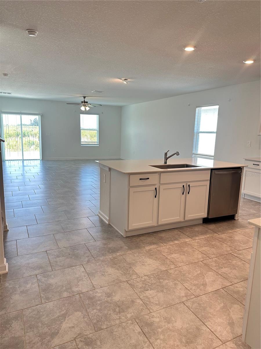 Image 10 of 40 For 5017 Worchester Drive