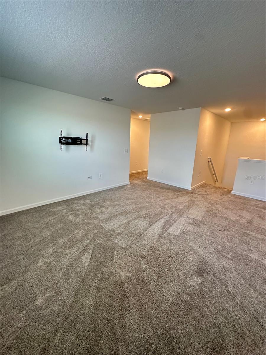 Image 26 of 40 For 5017 Worchester Drive