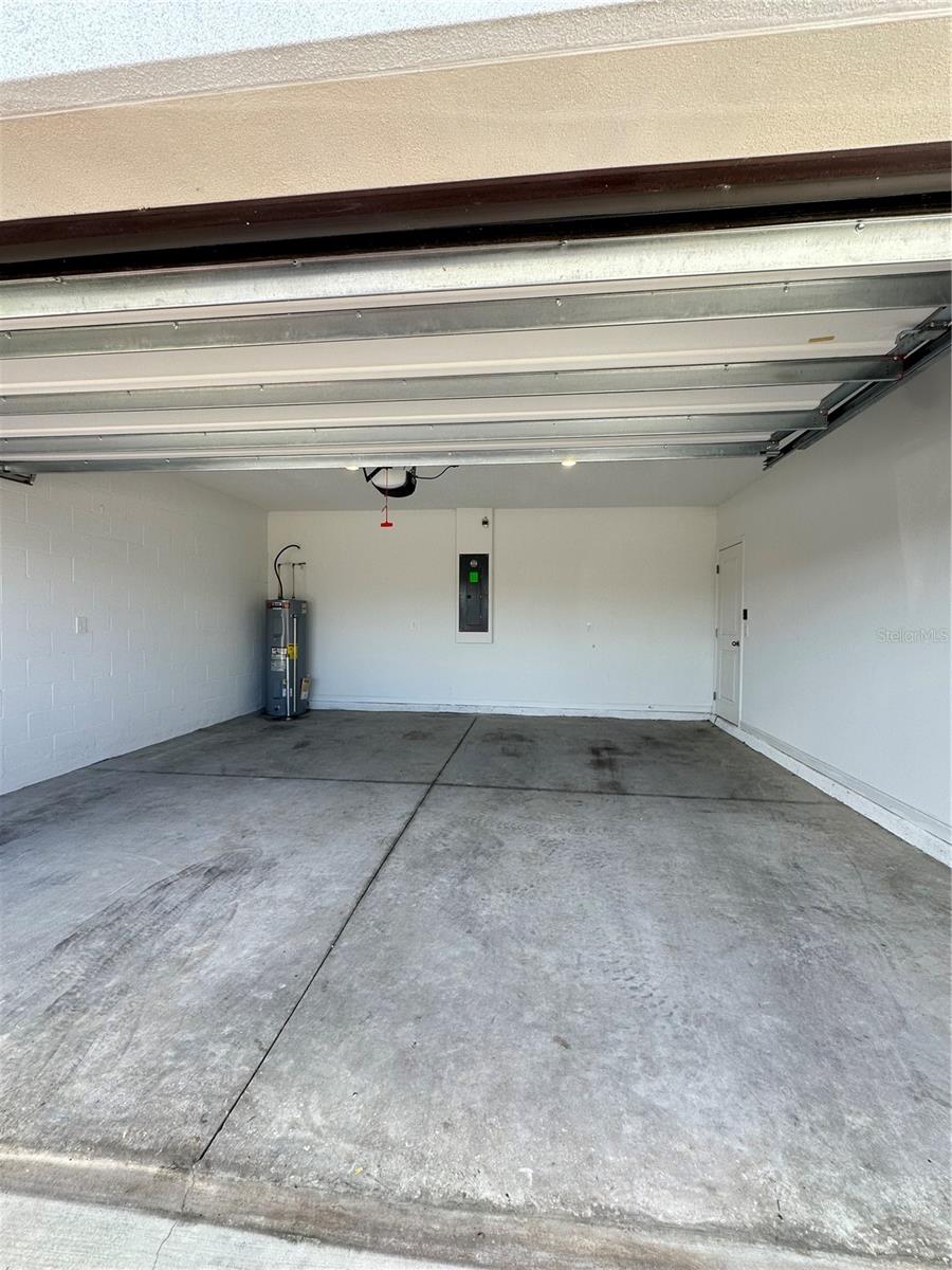 Image 35 of 40 For 5017 Worchester Drive