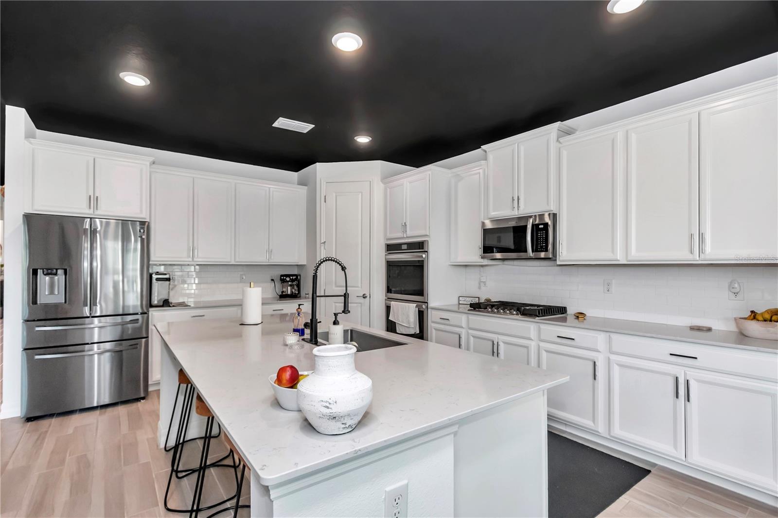 Image 20 of 39 For 4211 11th Avenue