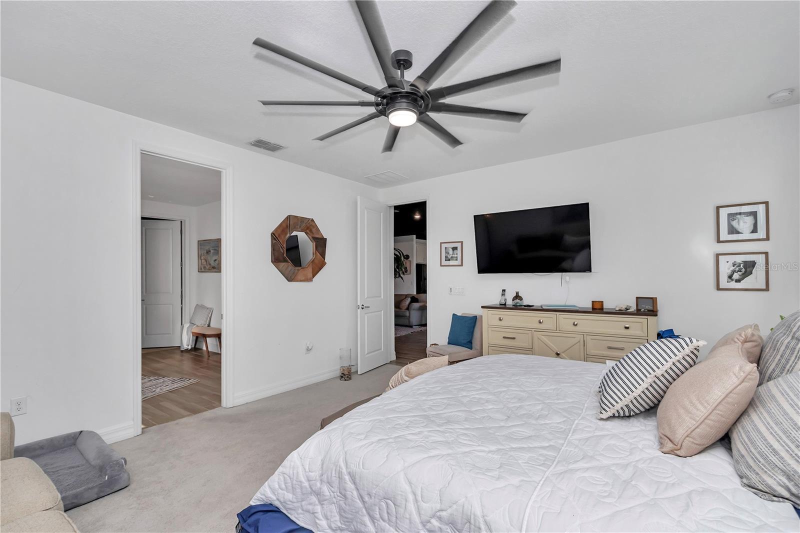 Image 28 of 39 For 4211 11th Avenue