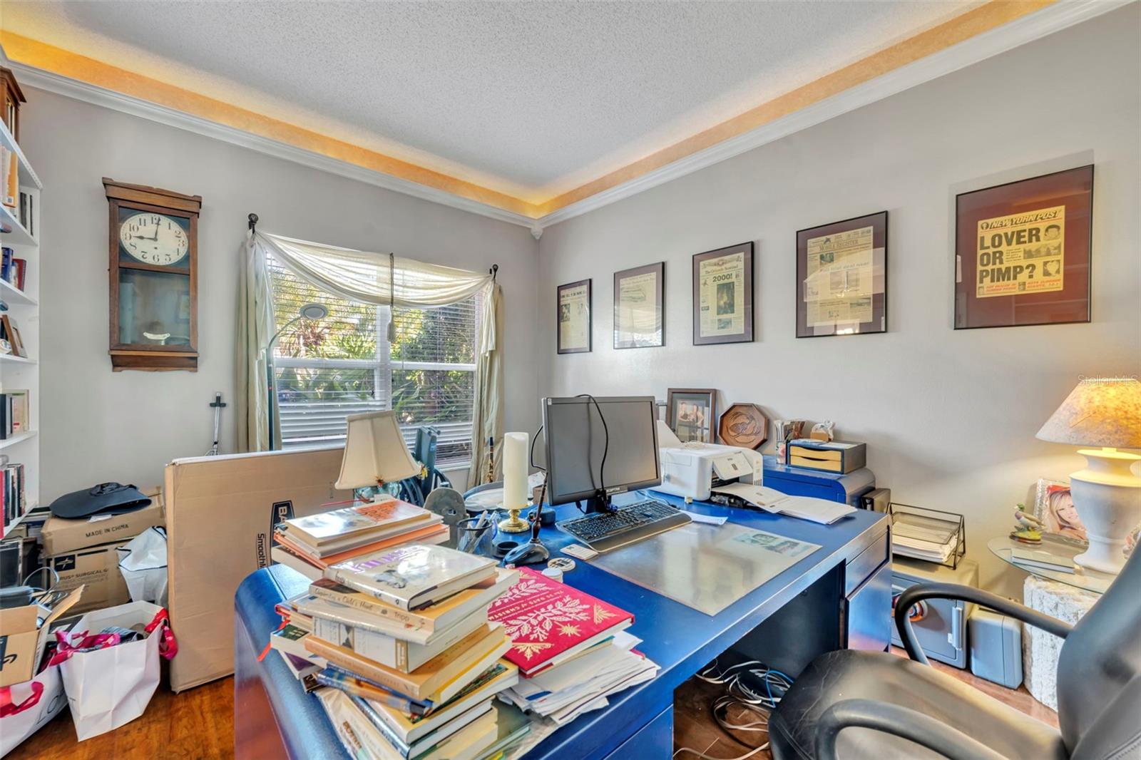 Image 19 of 56 For 524 Lakescape Court