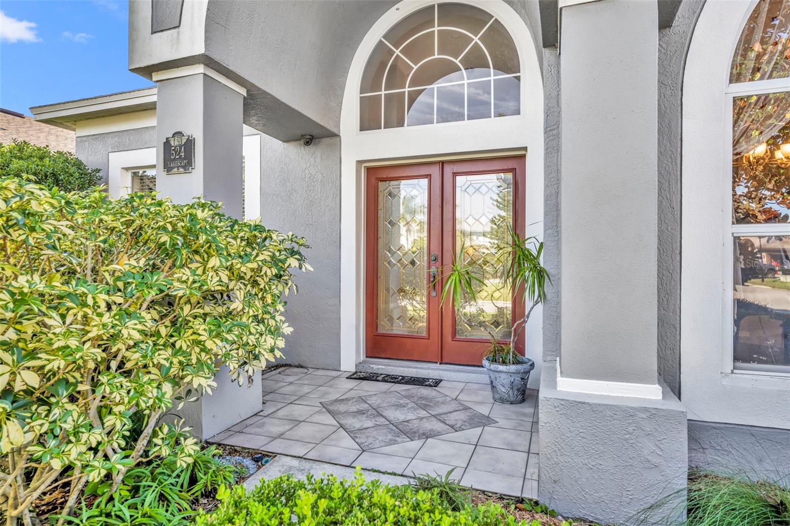 Image 2 of 56 For 524 Lakescape Court