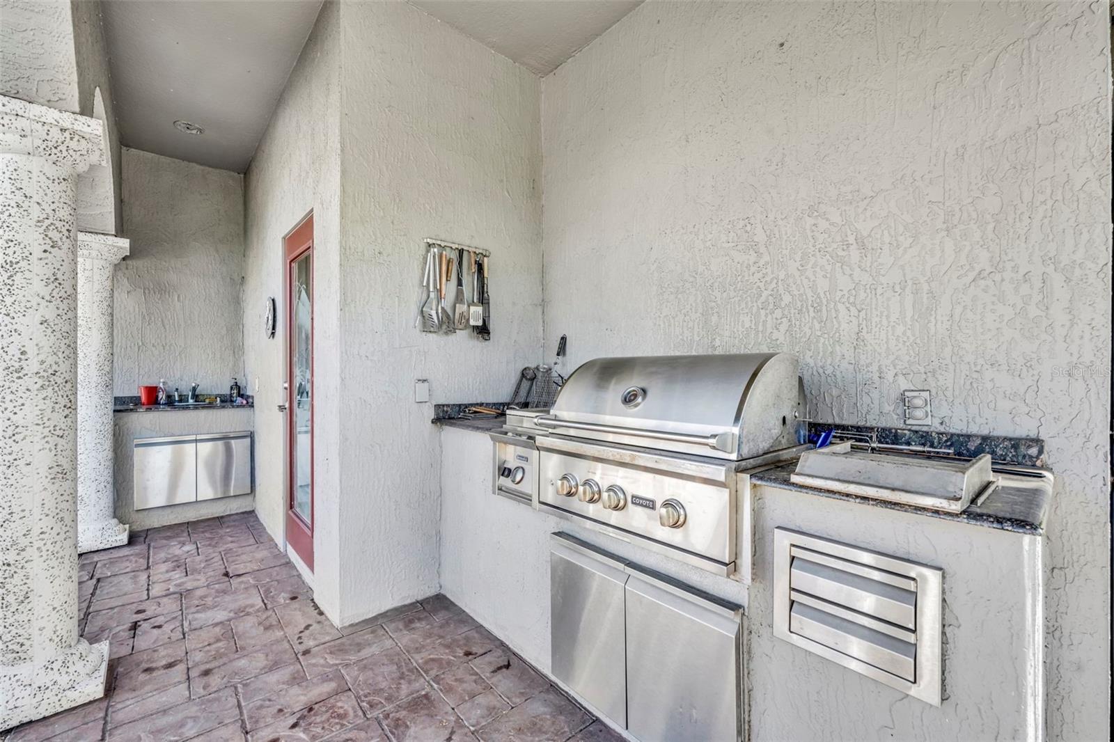 Image 41 of 56 For 524 Lakescape Court