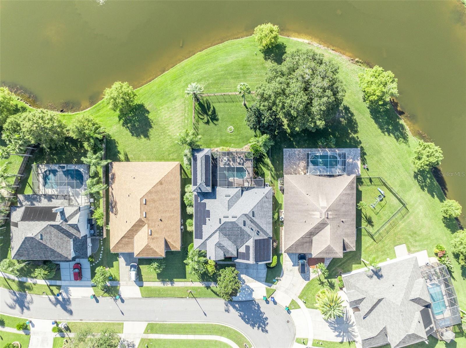 Image 52 of 56 For 524 Lakescape Court