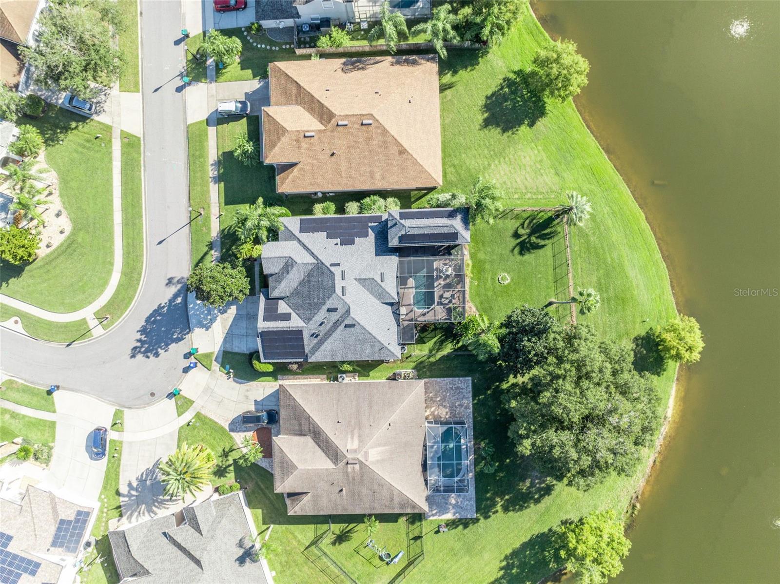 Image 53 of 56 For 524 Lakescape Court