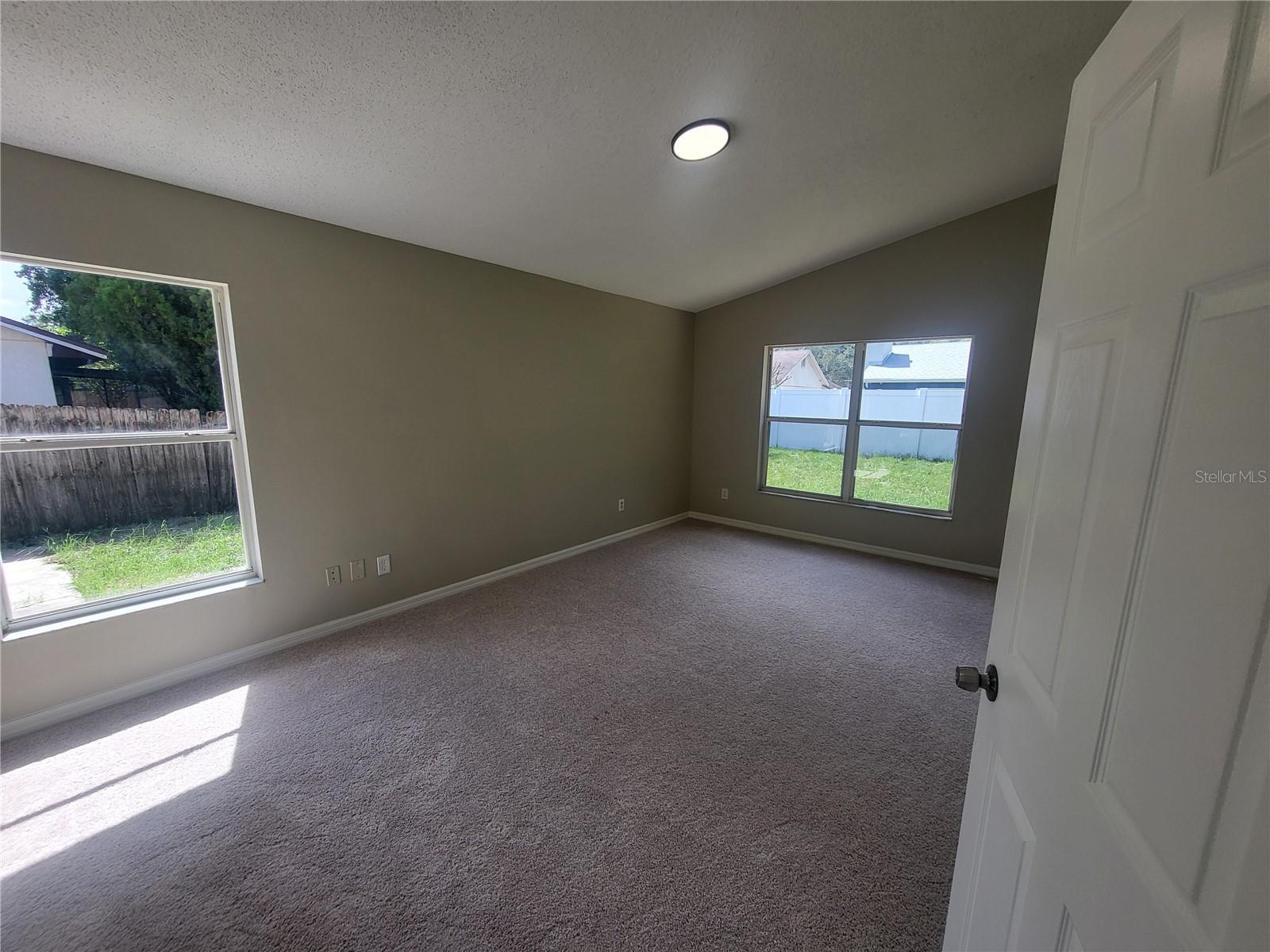 Image 11 of 20 For 5266 Crisfield Court