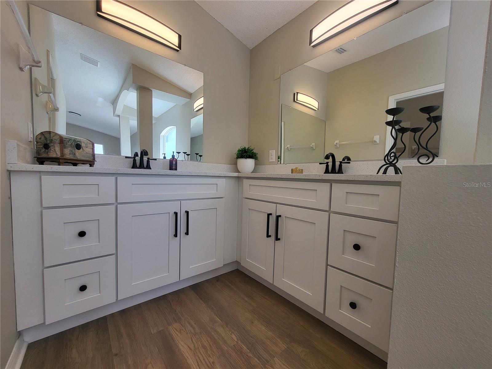 Image 14 of 20 For 5266 Crisfield Court