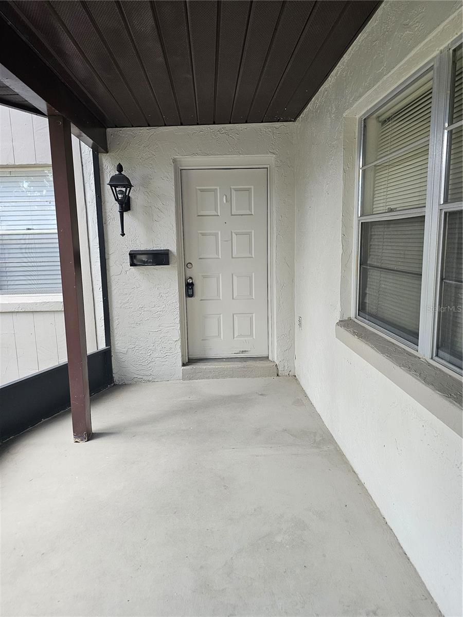 Image 2 of 24 For 117 Windtree Lane 102