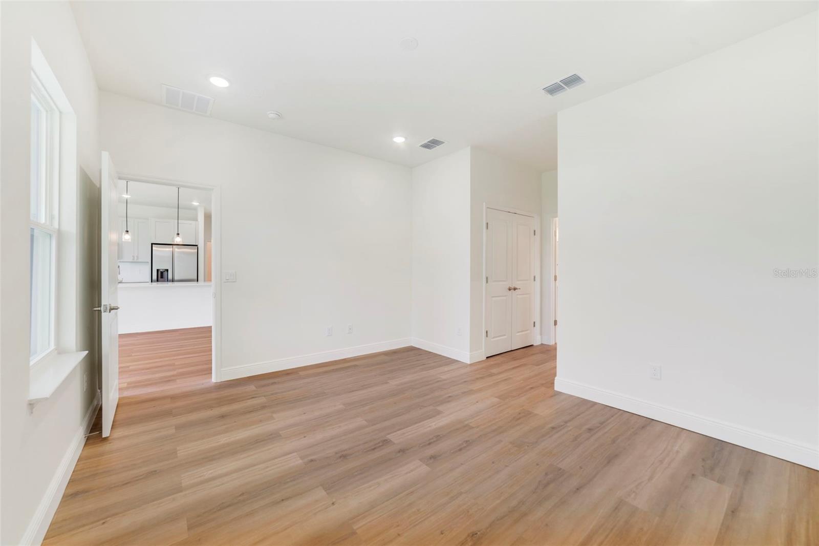 Image 13 of 24 For 1966 7th Avenue