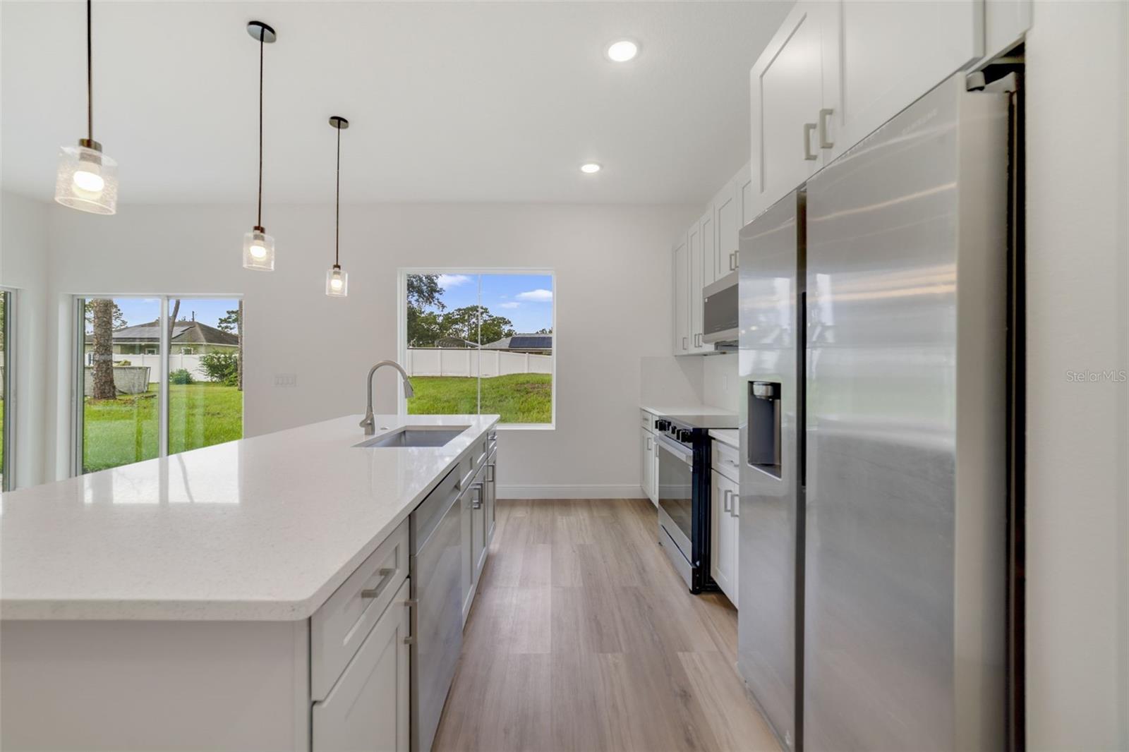 Image 3 of 24 For 1966 7th Avenue