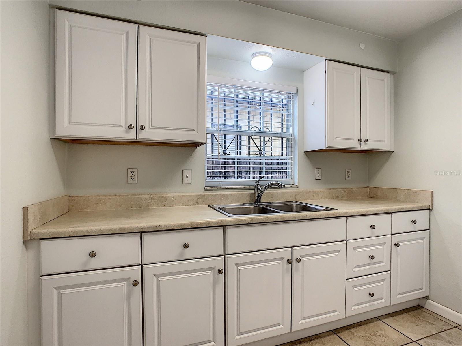 Image 9 of 29 For 1506 Jefferson Street