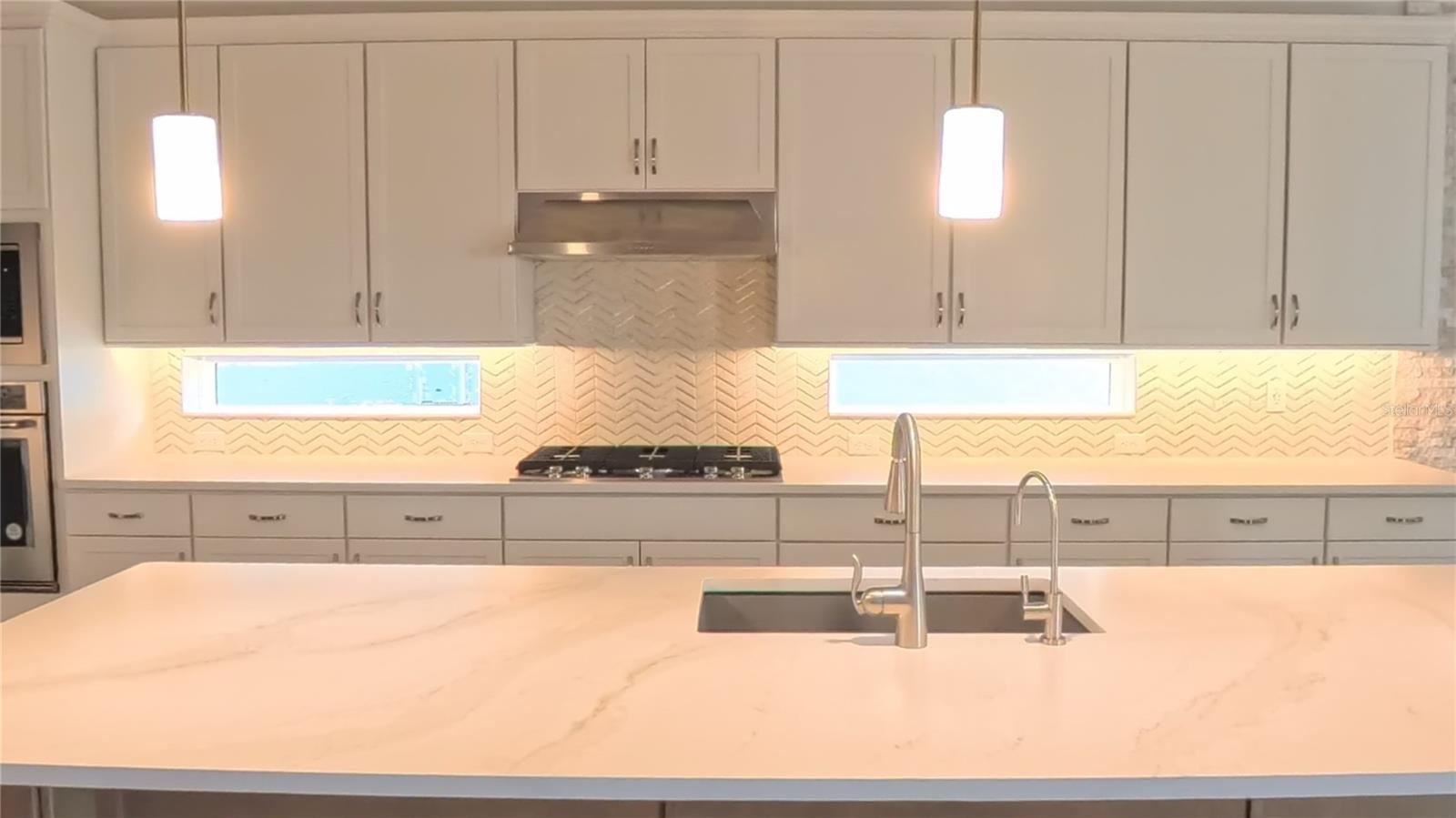 Image 9 of 50 For 15295 Rising View Drive