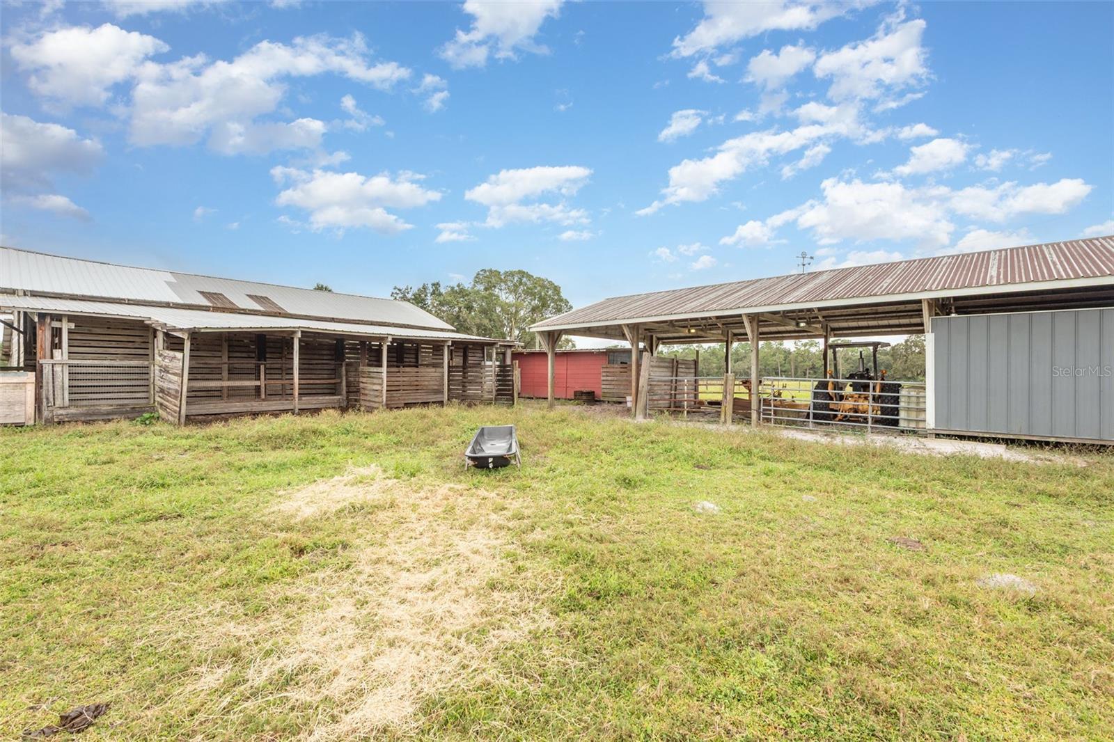 Image 24 of 25 For  Ohio Avenue 