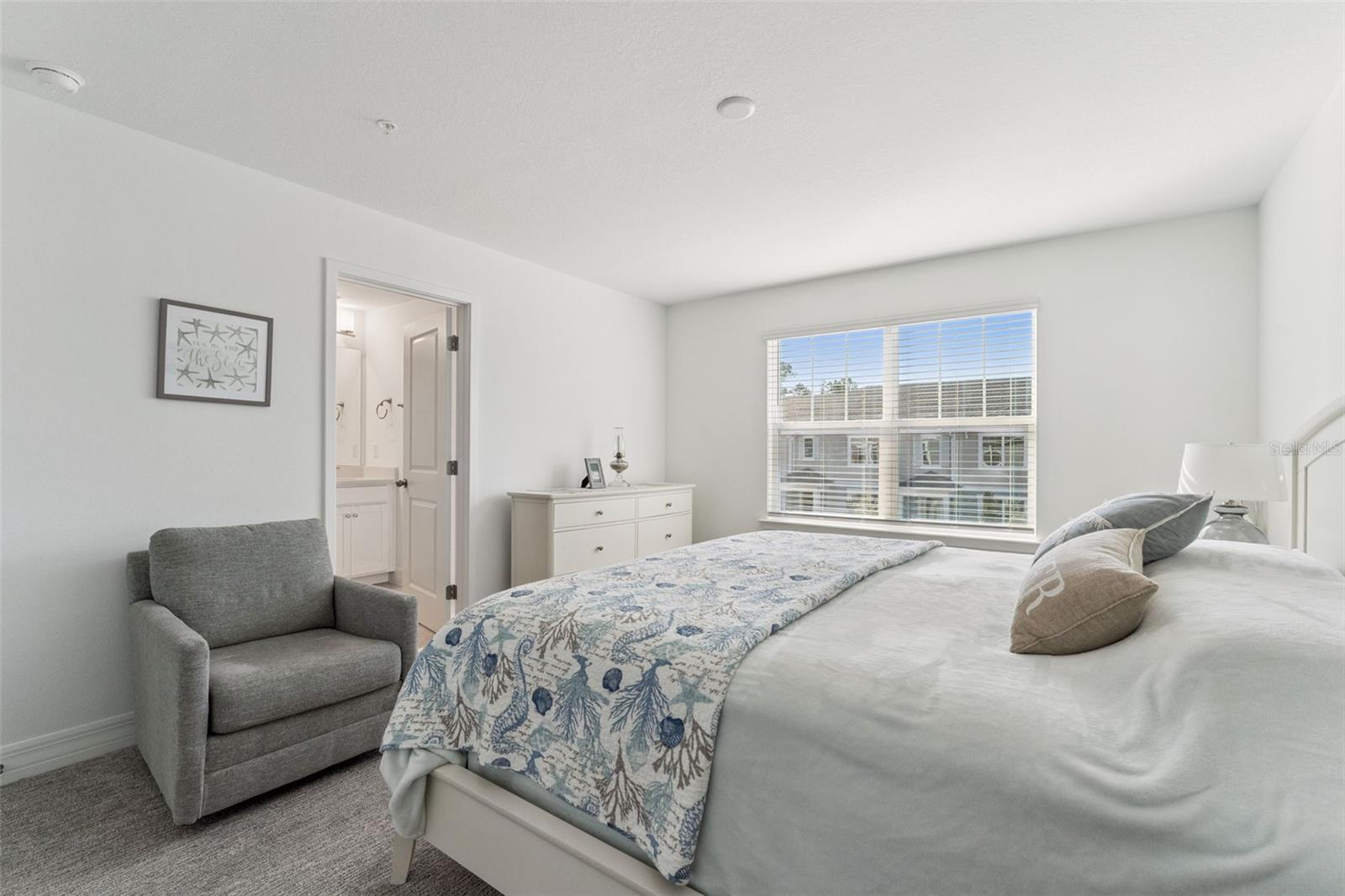 Image 11 of 30 For 9867 Walkway Drive