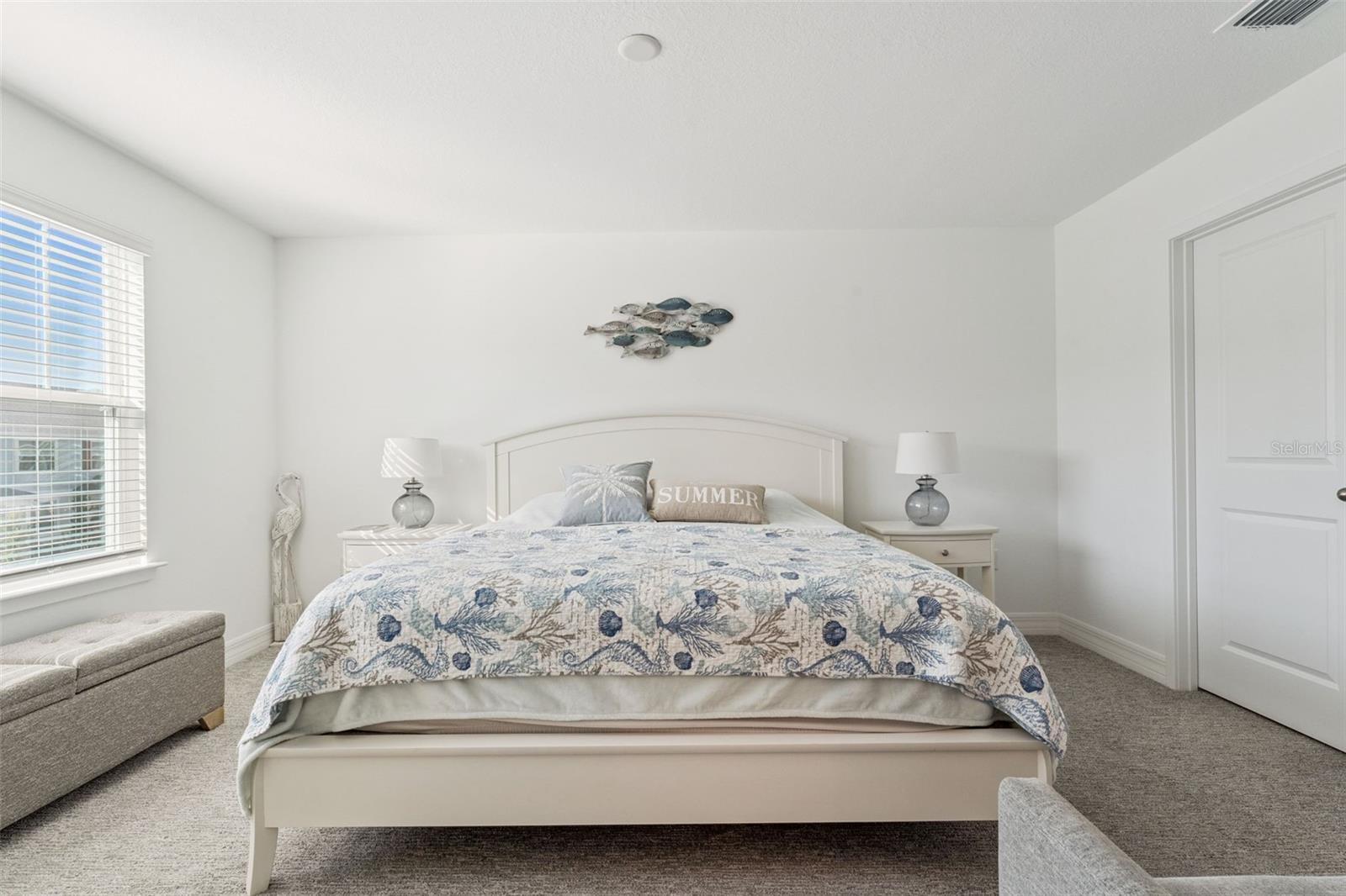 Image 8 of 30 For 9867 Walkway Drive