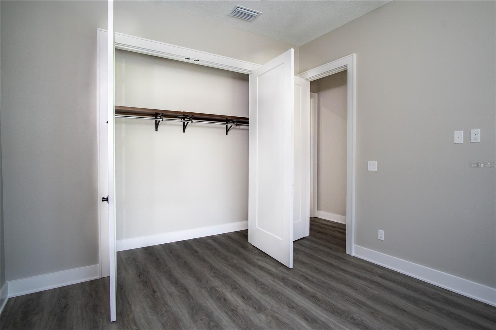 Image 17 of 34 For 17694 61st Lane Road