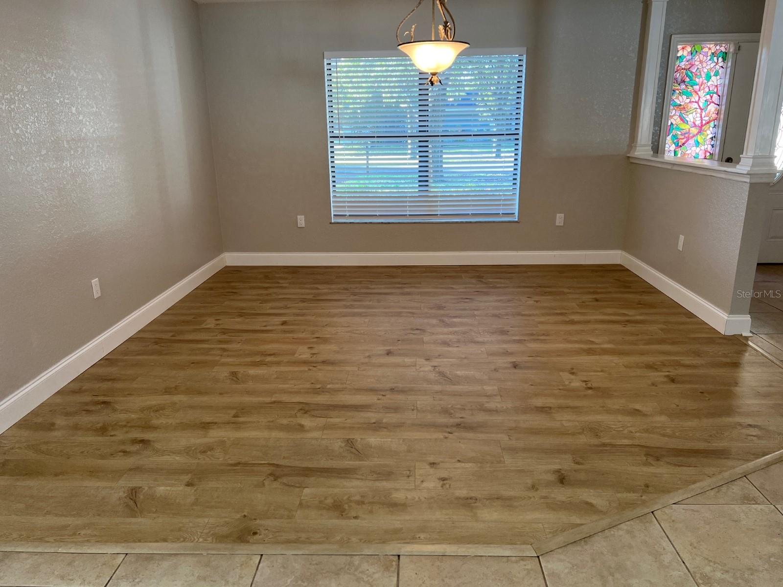 Image 12 of 25 For 8521 Sandberry Boulevard