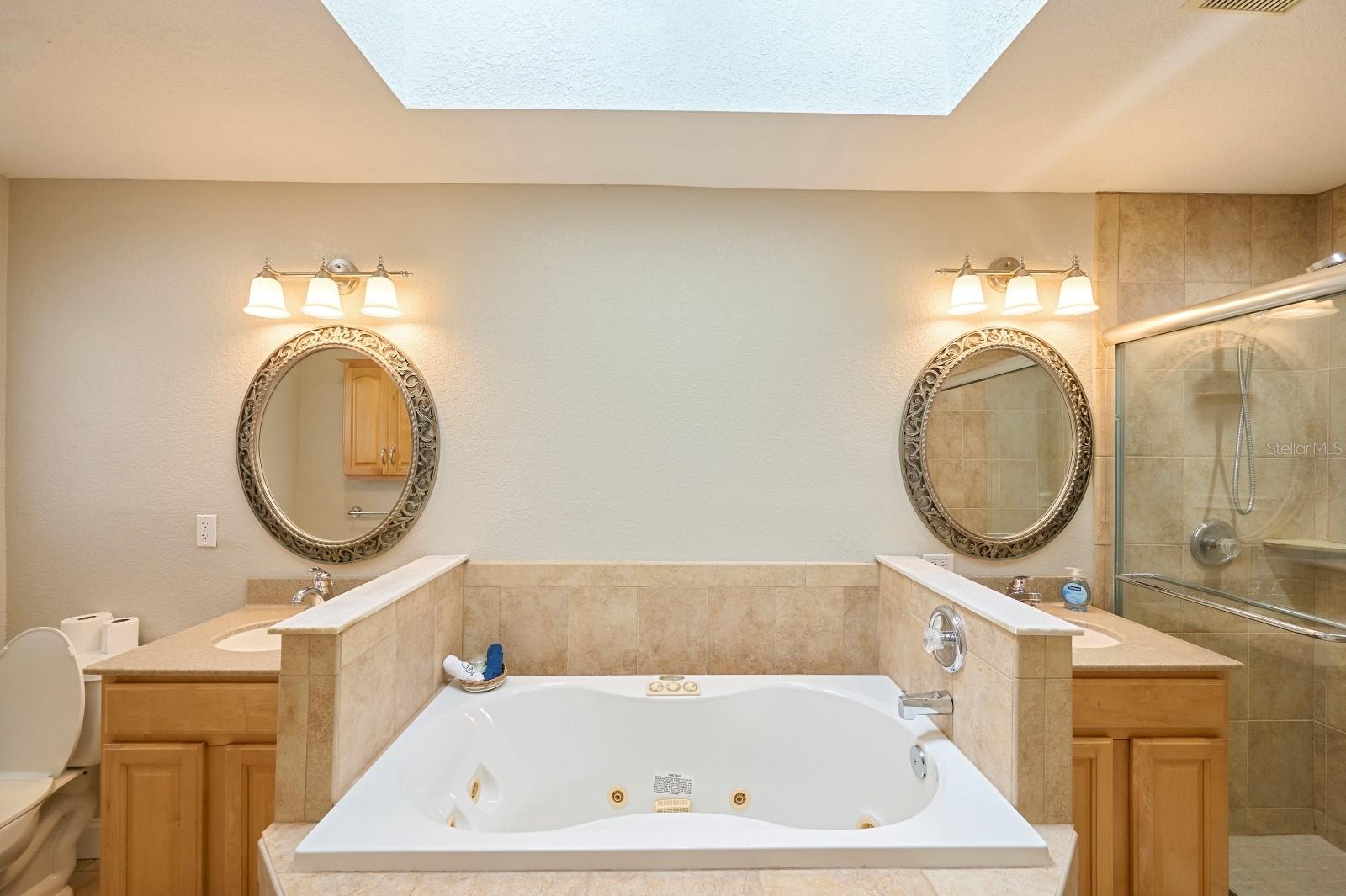 Image 15 of 25 For 8521 Sandberry Boulevard