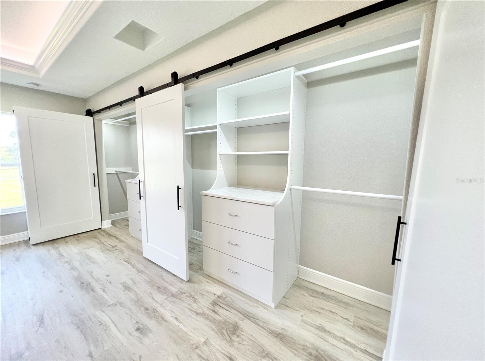 Image 10 of 33 For 6425 180th Circle