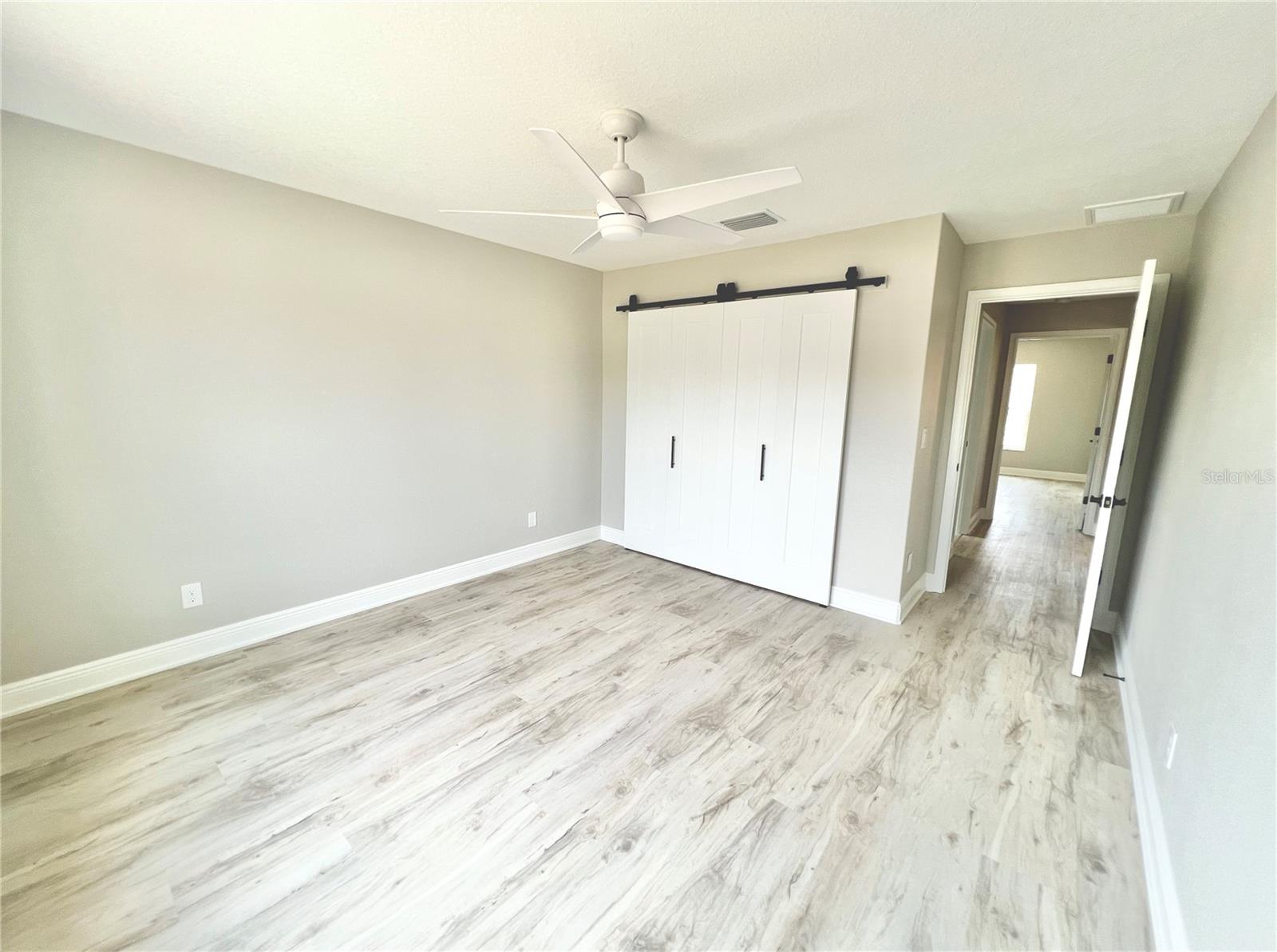 Image 16 of 33 For 6425 180th Circle