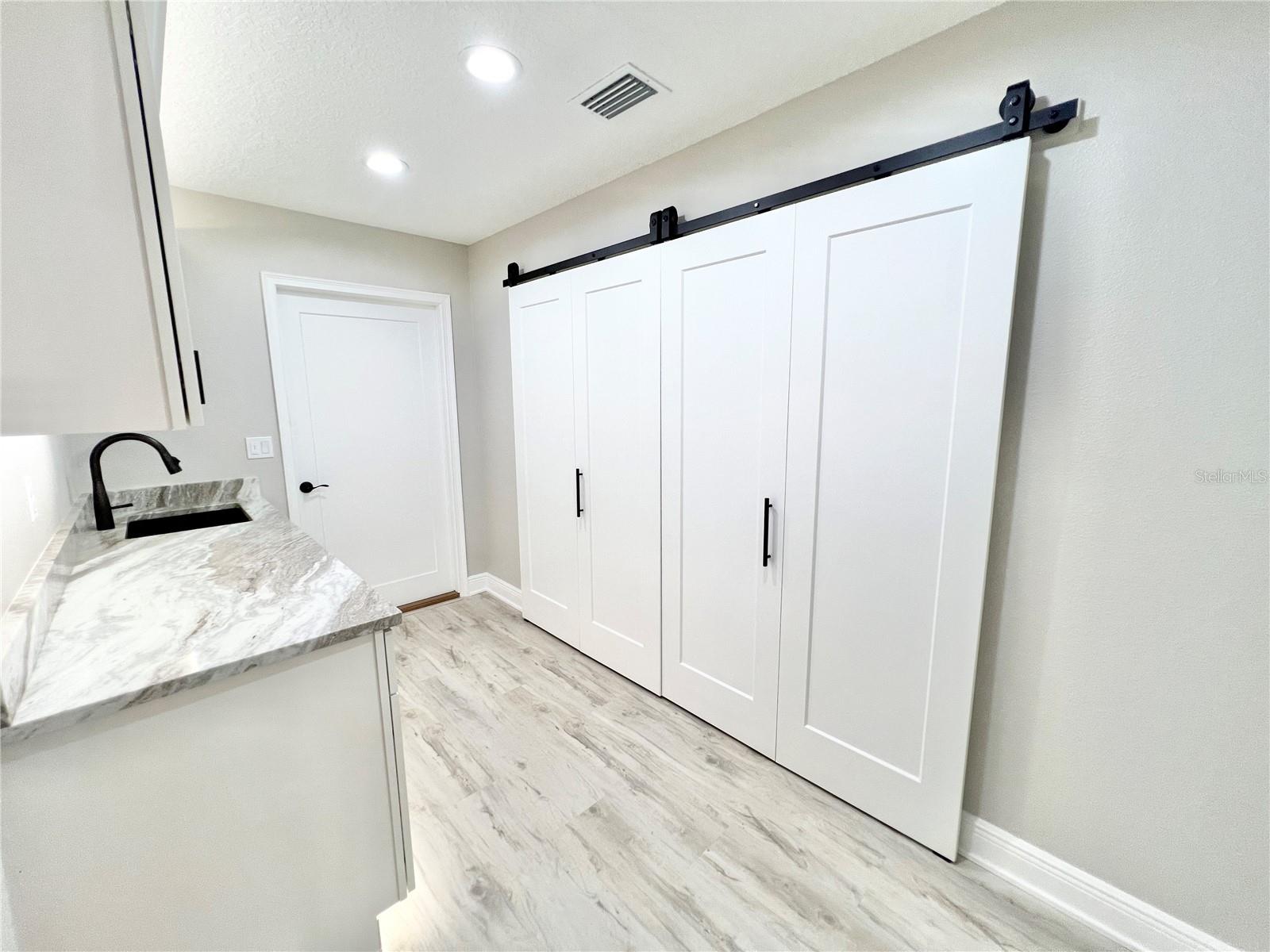 Image 24 of 33 For 6425 180th Circle