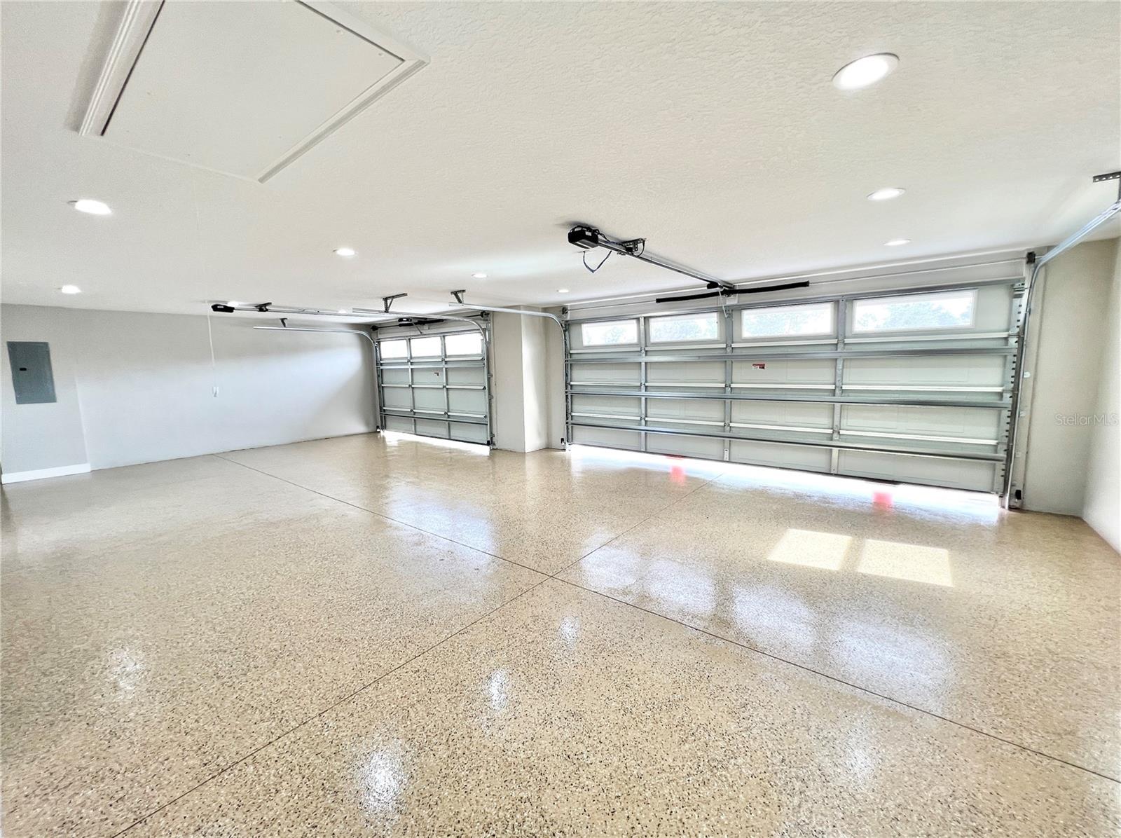 Image 27 of 33 For 6425 180th Circle