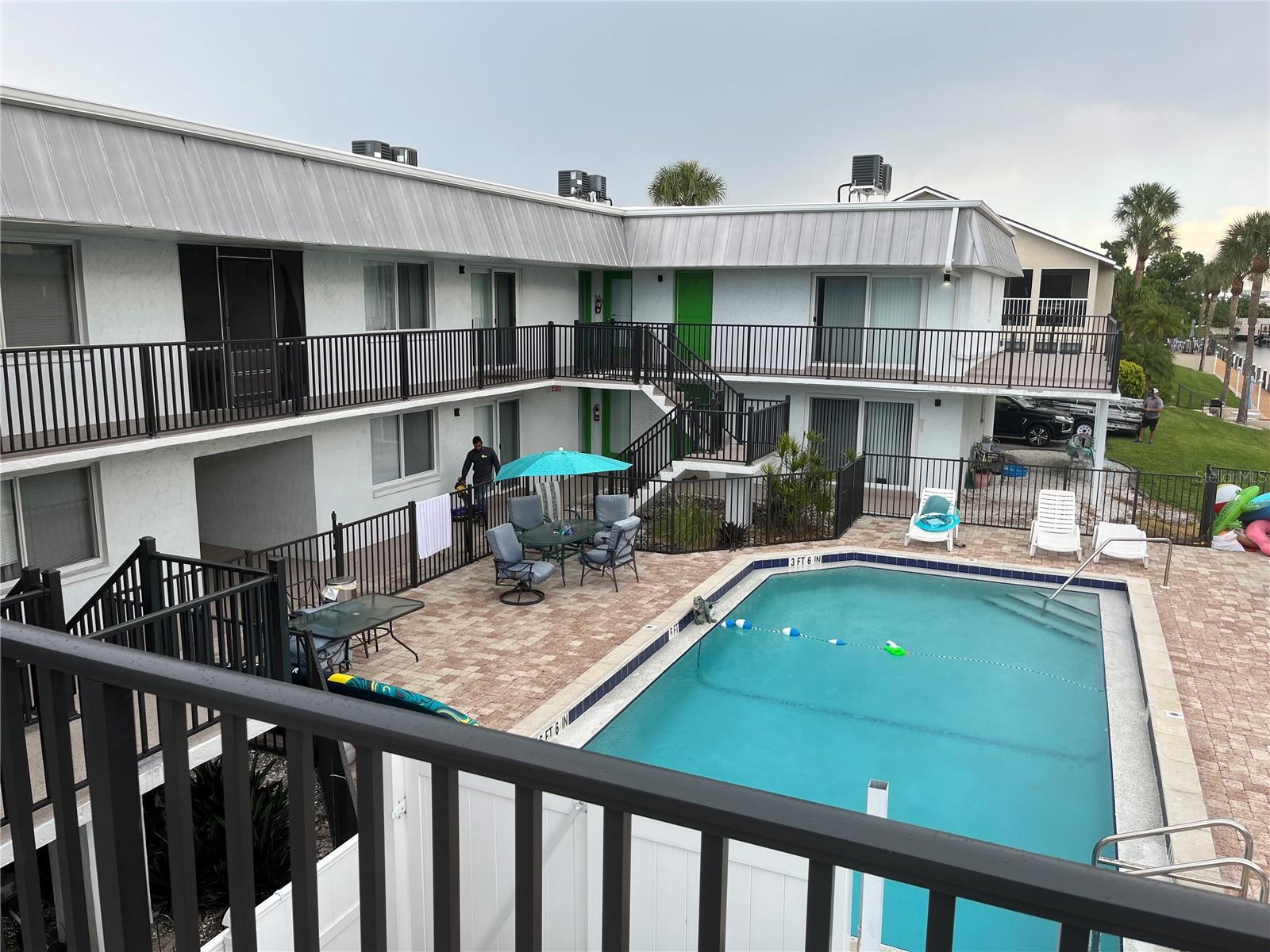 Image 10 of 11 For 4963 Viceroy Street A