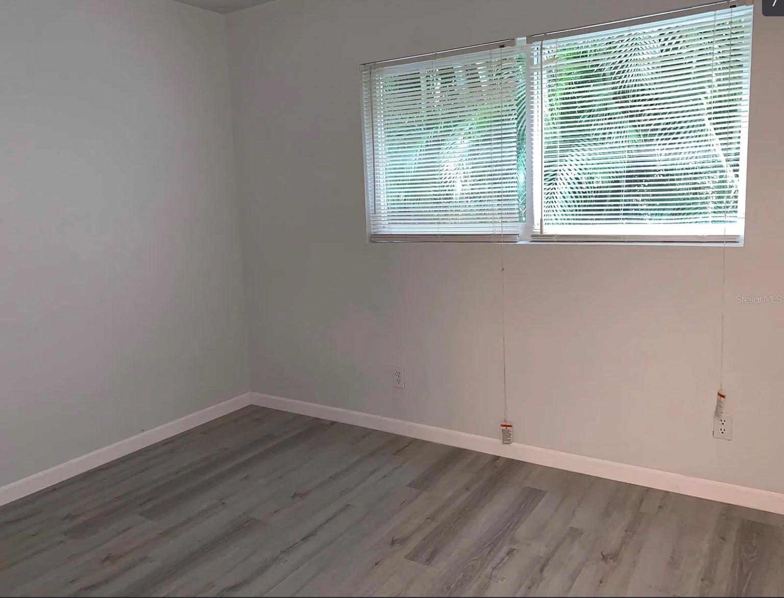 Image 6 of 11 For 4963 Viceroy Street A