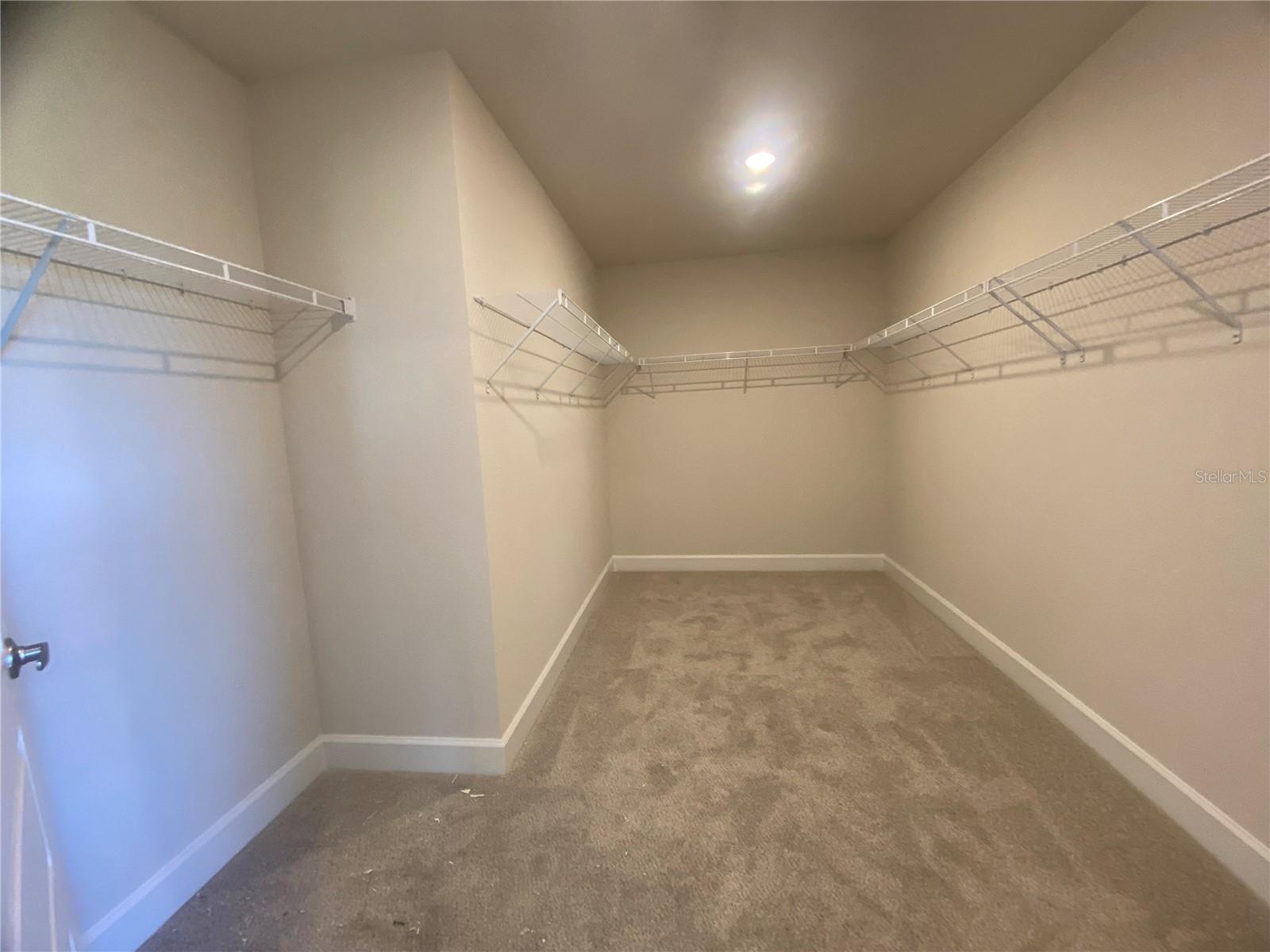 Image 29 of 38 For 4008 Sagefield Drive