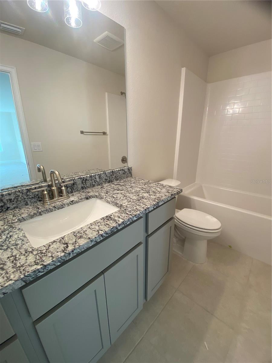 Image 31 of 38 For 4008 Sagefield Drive